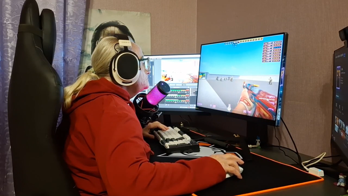 Бабушка Оля часто стримет. Скриншот видео телеграм-канала i_olga