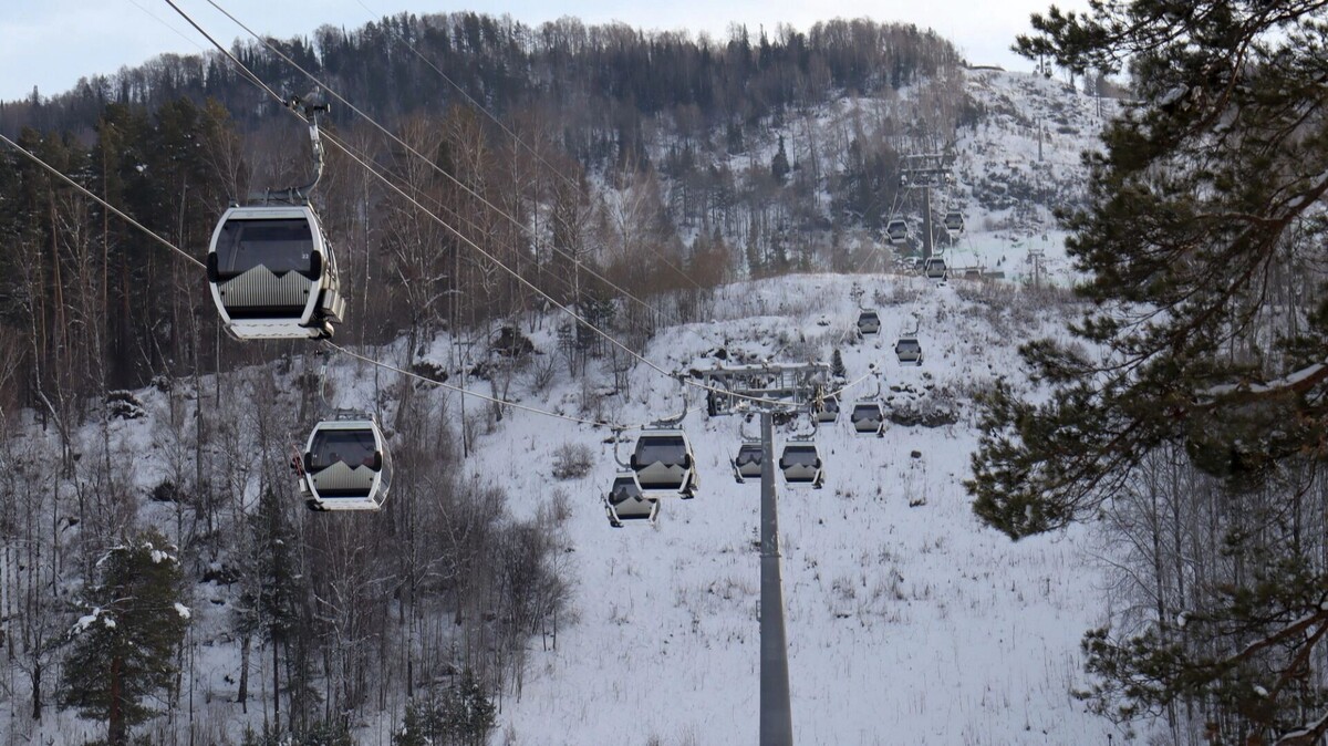    Погода внесла коррективы в работу горнолыжного комплекса   Артем Шершнев / atas.info