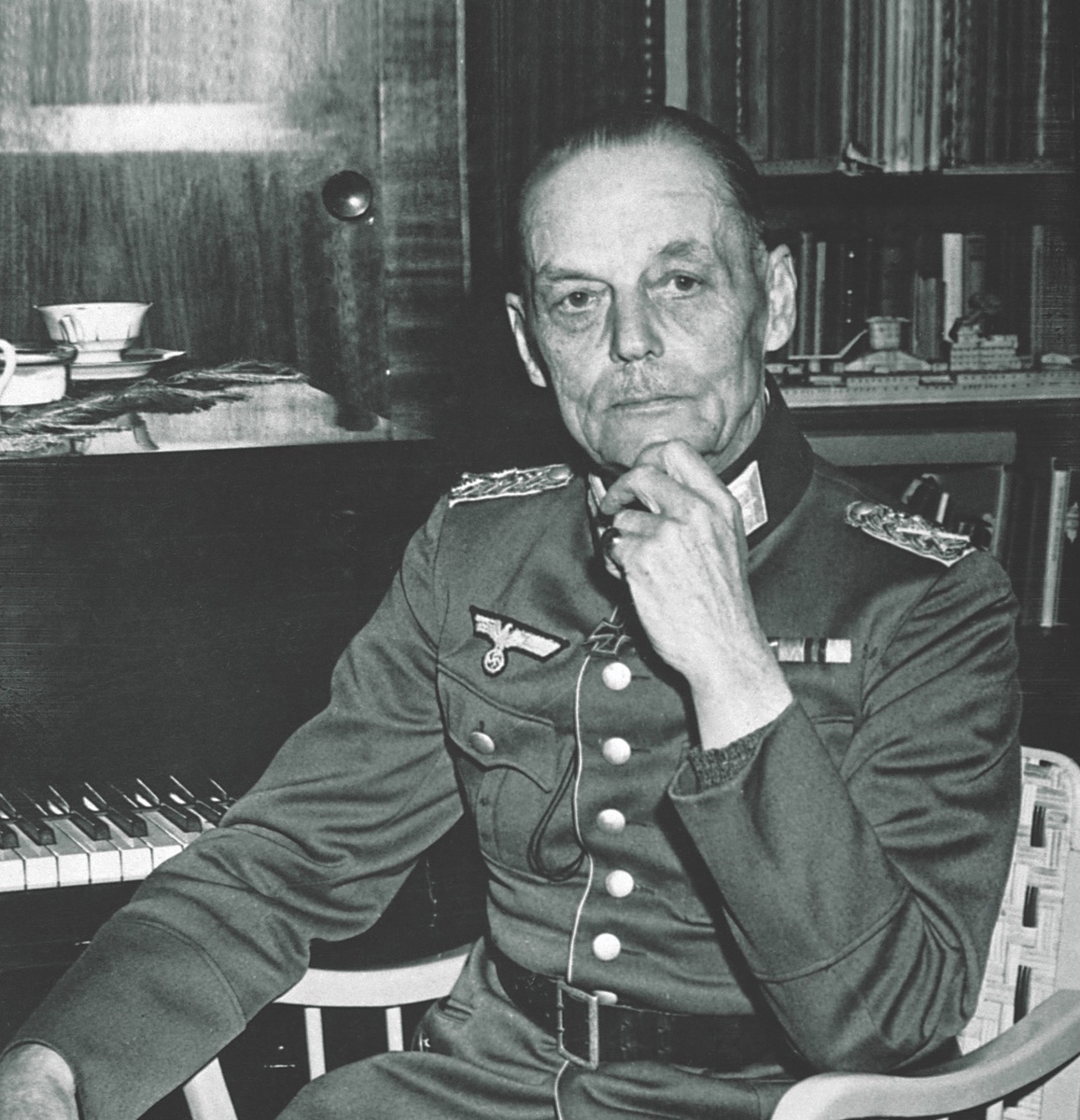 Фельдмаршал Герд фон Рундштедт