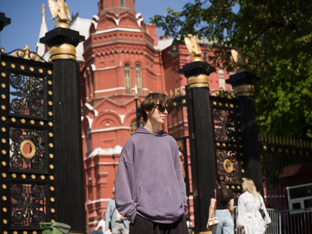 Артулька на красной площади