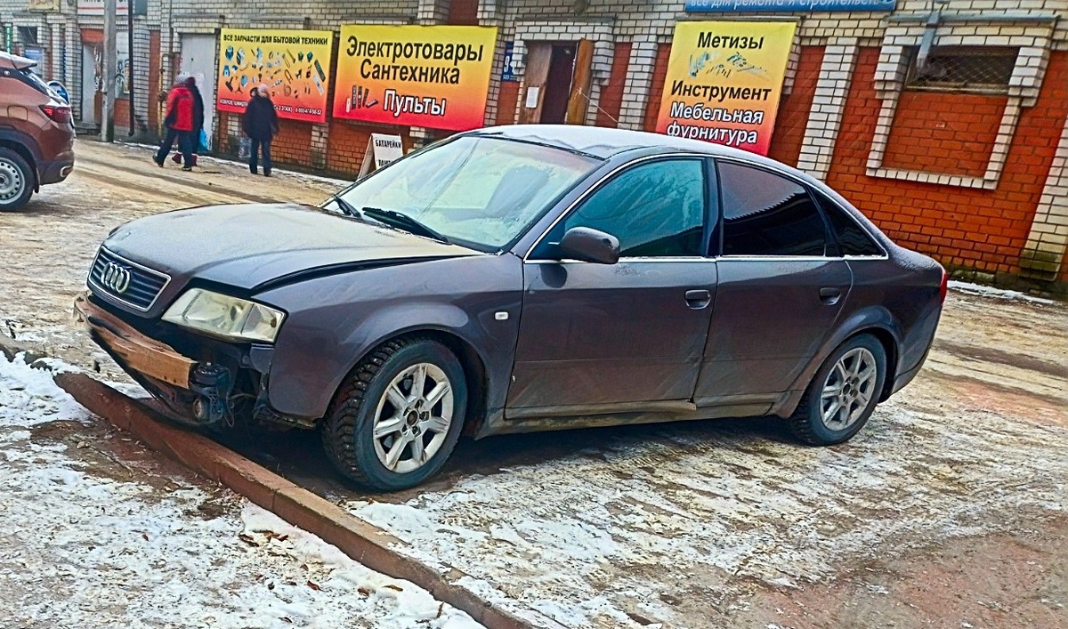 Такую машинку сейчас содержать дорого - запчасти дорогие