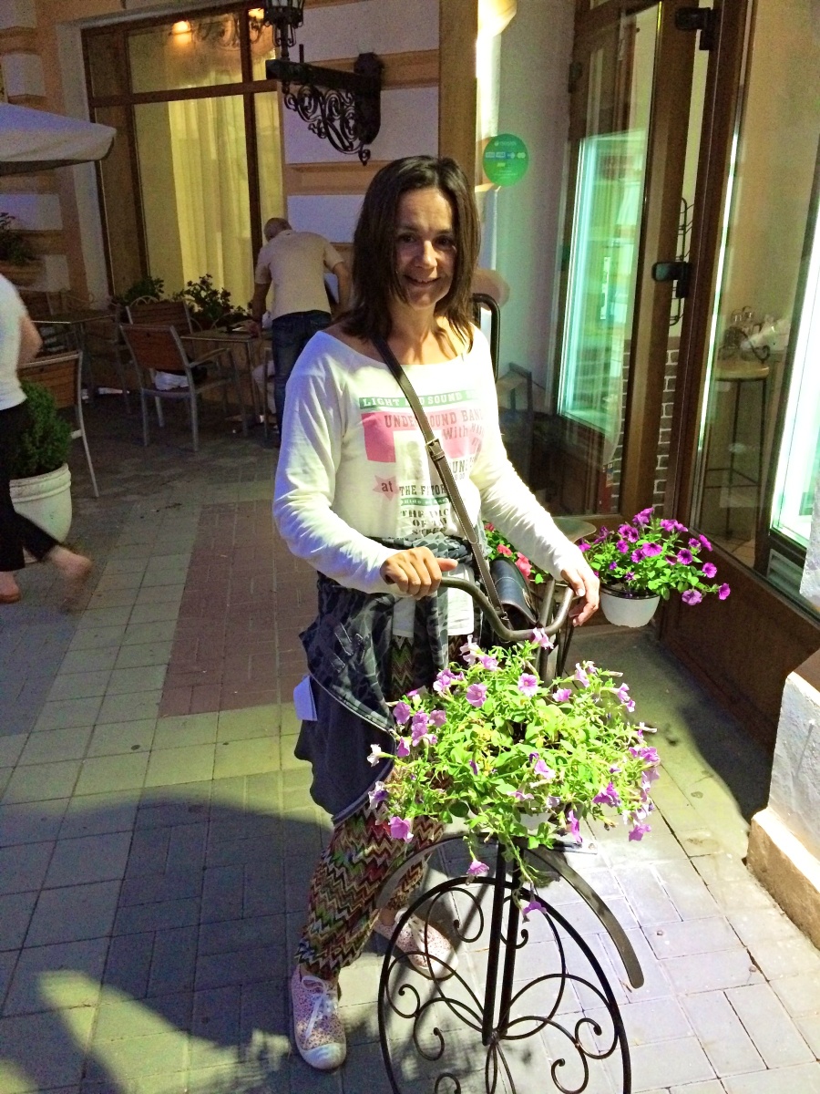 Вечный велосипед у санатория "Нарзан"