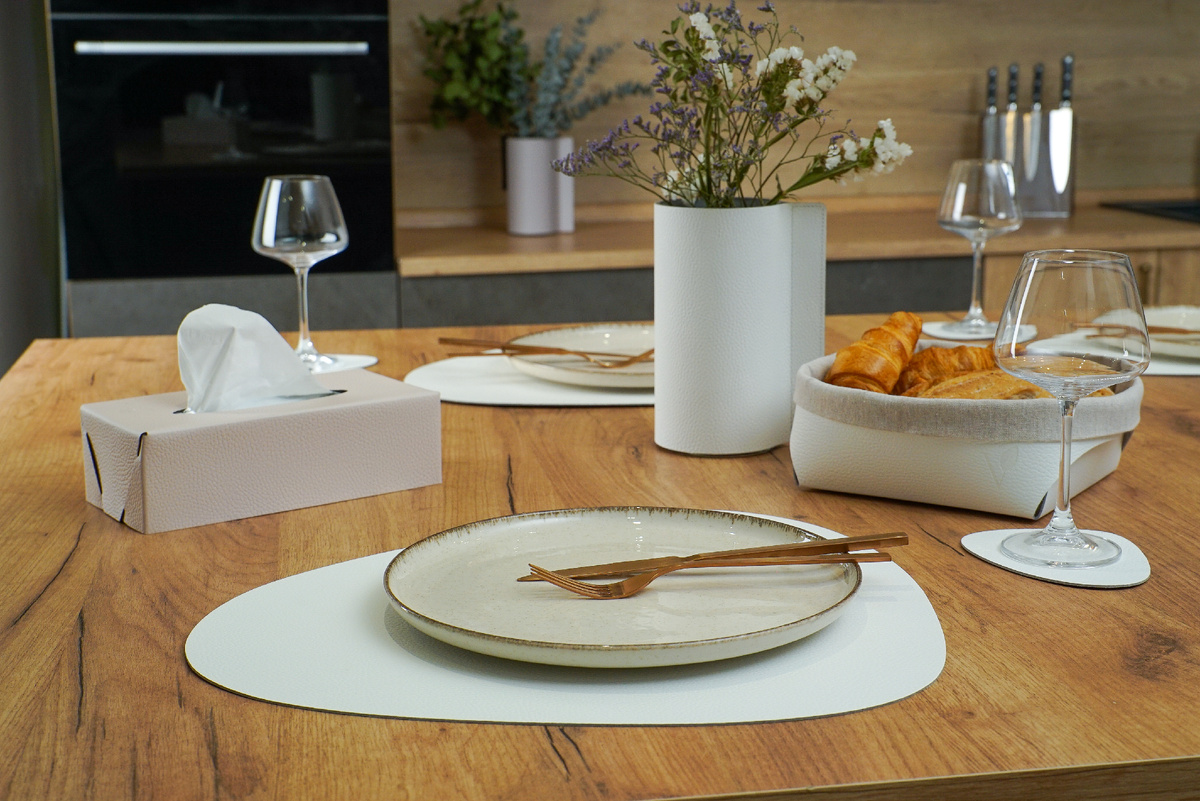 Салфетки для сервировки стола Vero  - натуральная переработанная кожа