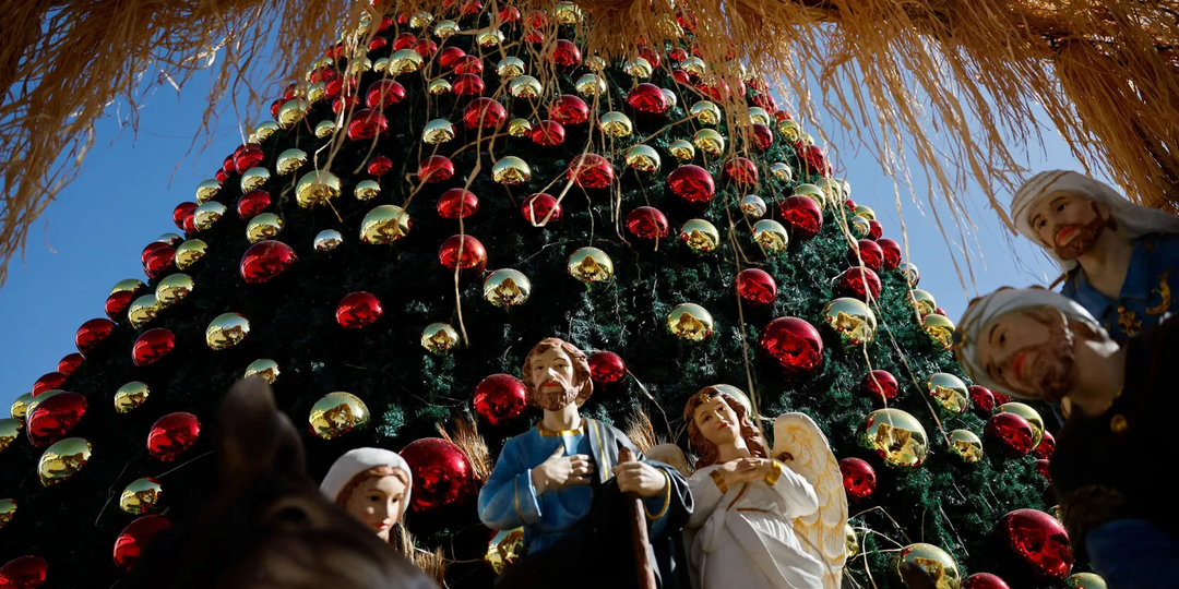 Самые необычные и красивые ёлки в мире в декабре уходящего 2025г. 🎄❗❗❗