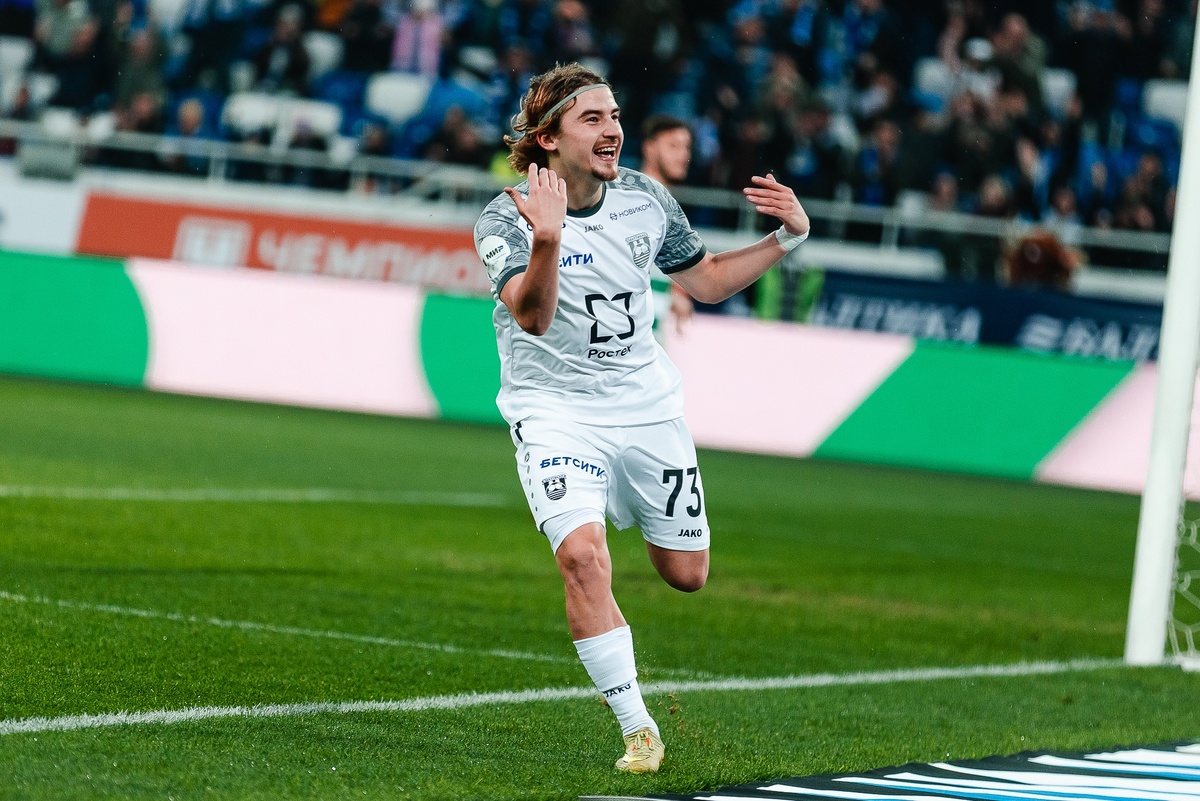     Максим Петров / Фото: ФК «Балтика»