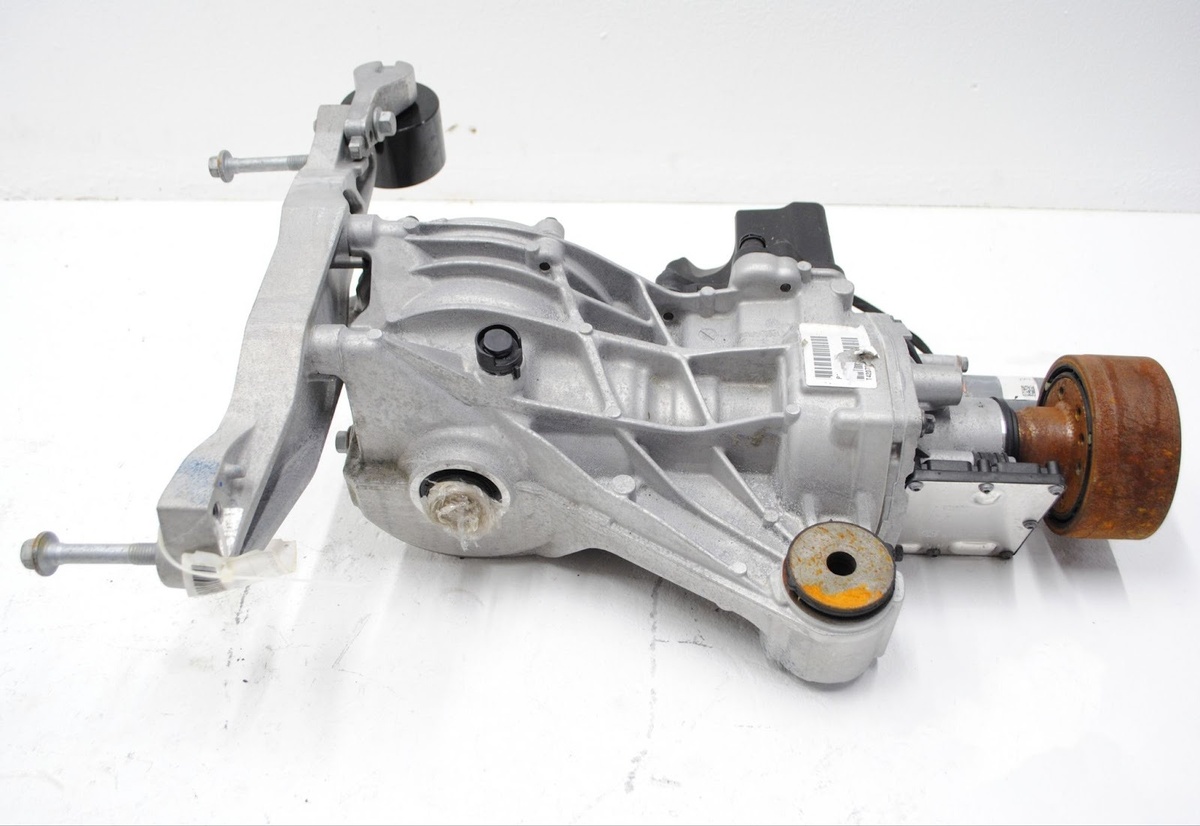 Volvo XC90 задний редуктор