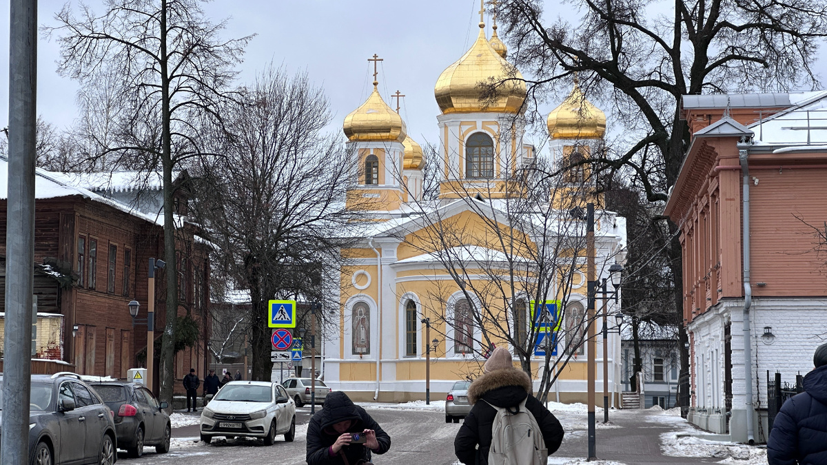 Церковь Трёх Святителей (Храм Святителей Московских) в Нижнем Новгороде по адресу: ул. Короленко, 14. Фото: Мария Николаичева