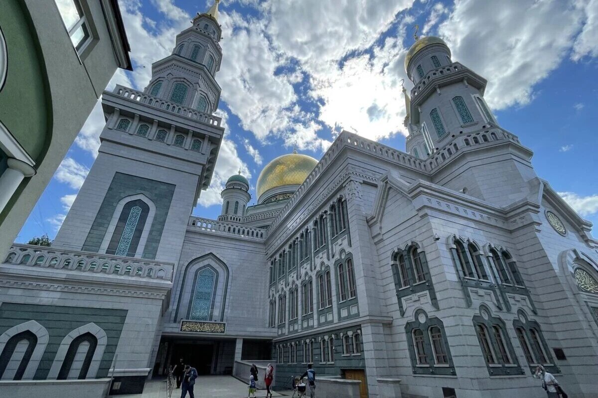 Религии мира в Москве: в поисках истины