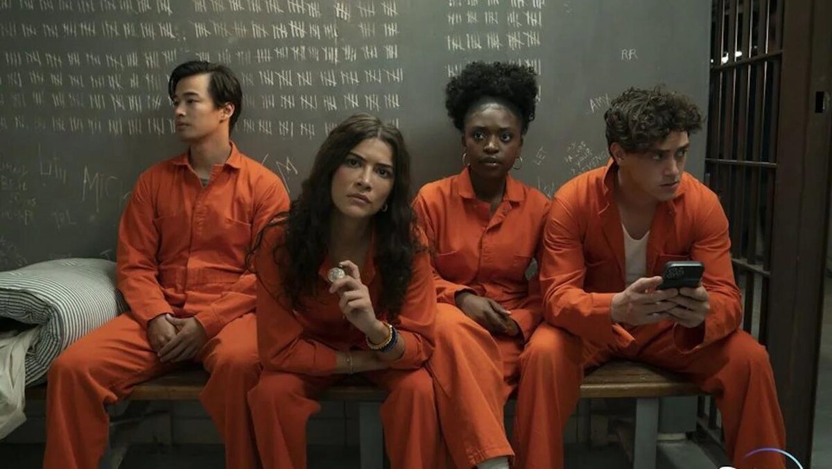 Кадр сериала «Сокровище нации: На краю истории»