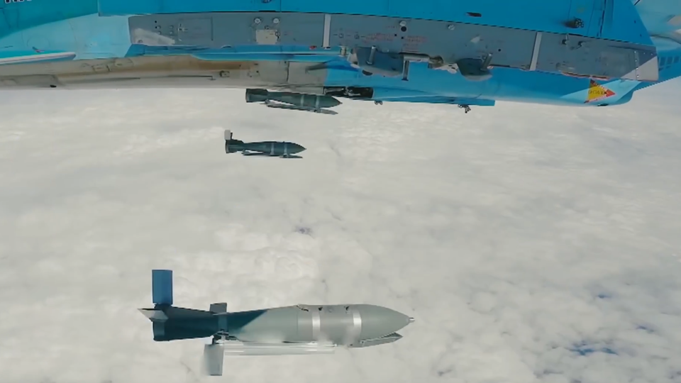 ФОТО: Кадр программы "СОВБЕЗ", РЕН ТВ