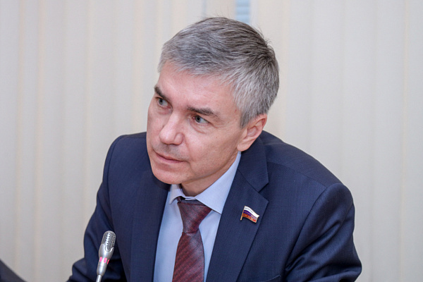    Евгений Ревенко, фото "Единая Россия"