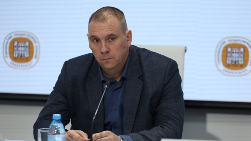    Начальник отдела налогообложения юридических лиц УФНС России по Ставропольскому краю Василий Решетов Фото: Дмитрий Ахмадуллин / / ИА «Победа26»