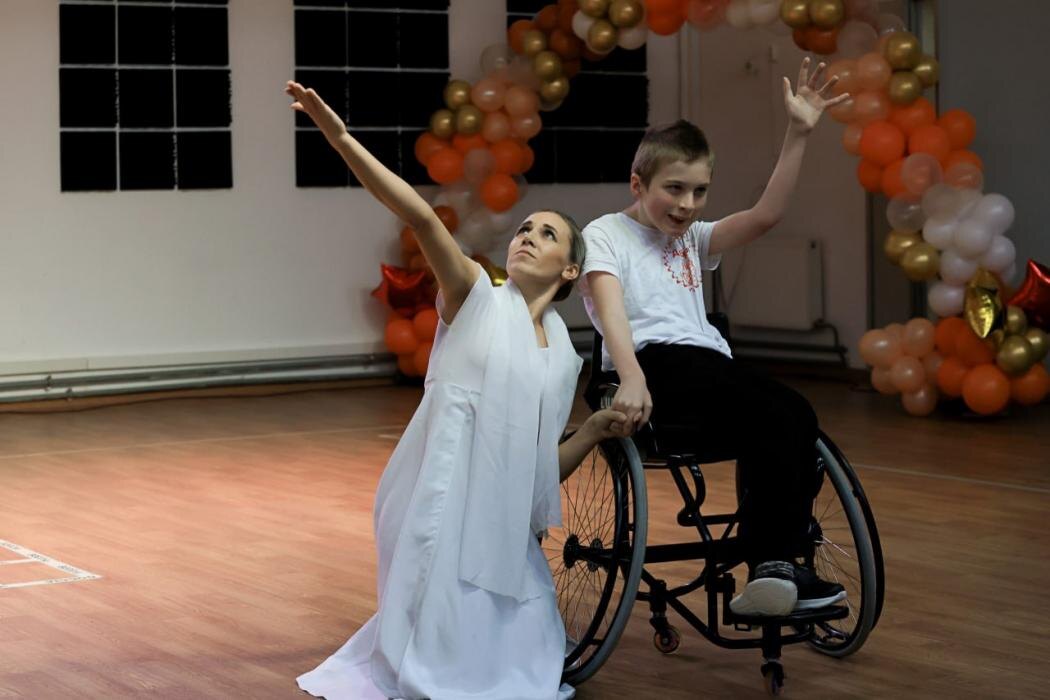 Фестиваль-турнир по адаптивной художественной гимнастике и танцам на колясках прошёл в Пскове
Фото: Татьяна Савраева