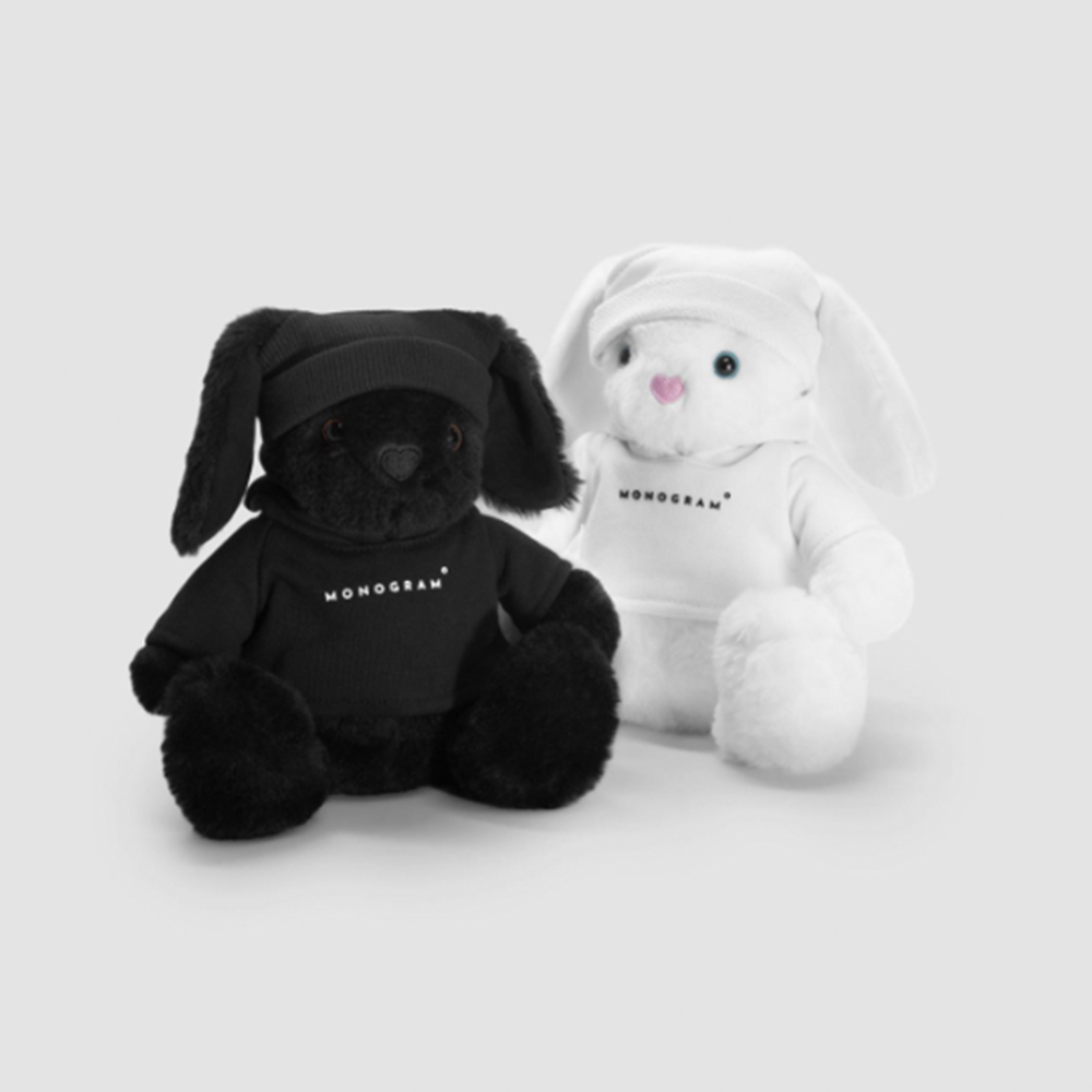 Кролик плюшевый Monogram