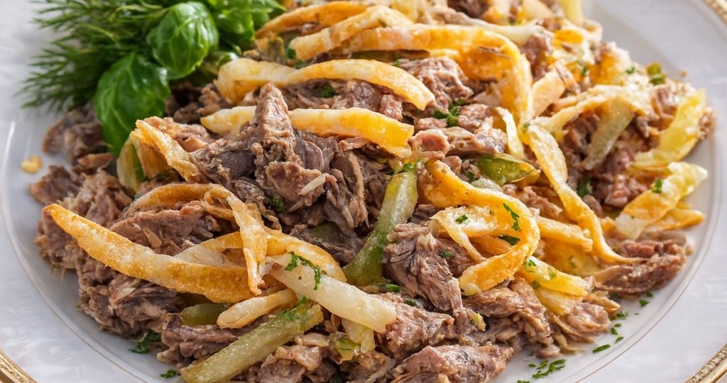 Как приготовить настоящий салат Министерский. Классика праздничного стола: советы и варианты