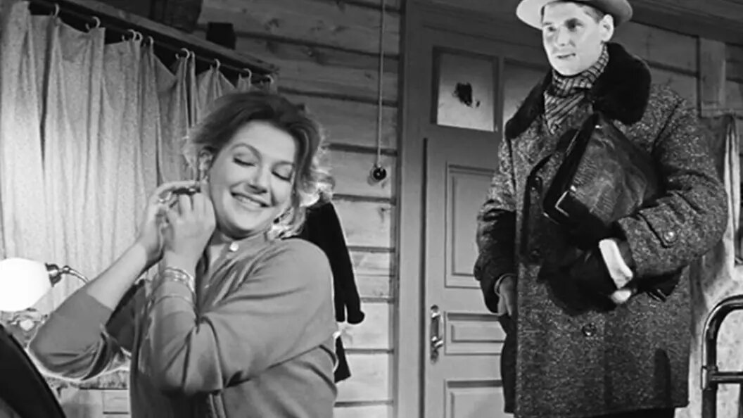    Кадр из к/ф "Девчата" (1962). Режиссёр Юрий Чулюкин, "Мосфильм"