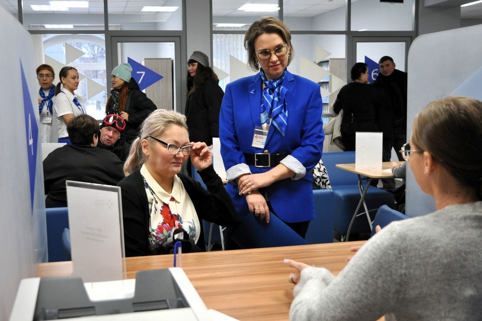    Каждый третий участник ярмарки получил от работодателя приглашение пройти собеседование, а некоторые – даже предложение выйти на работу. Фото: Работа России.