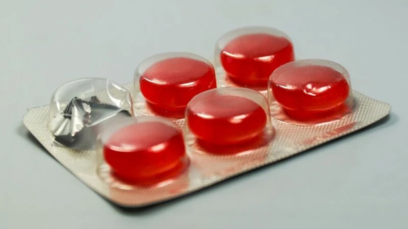     Теблетки, грипп, ОРВИ. Открытые источники в Интернете (СС0)