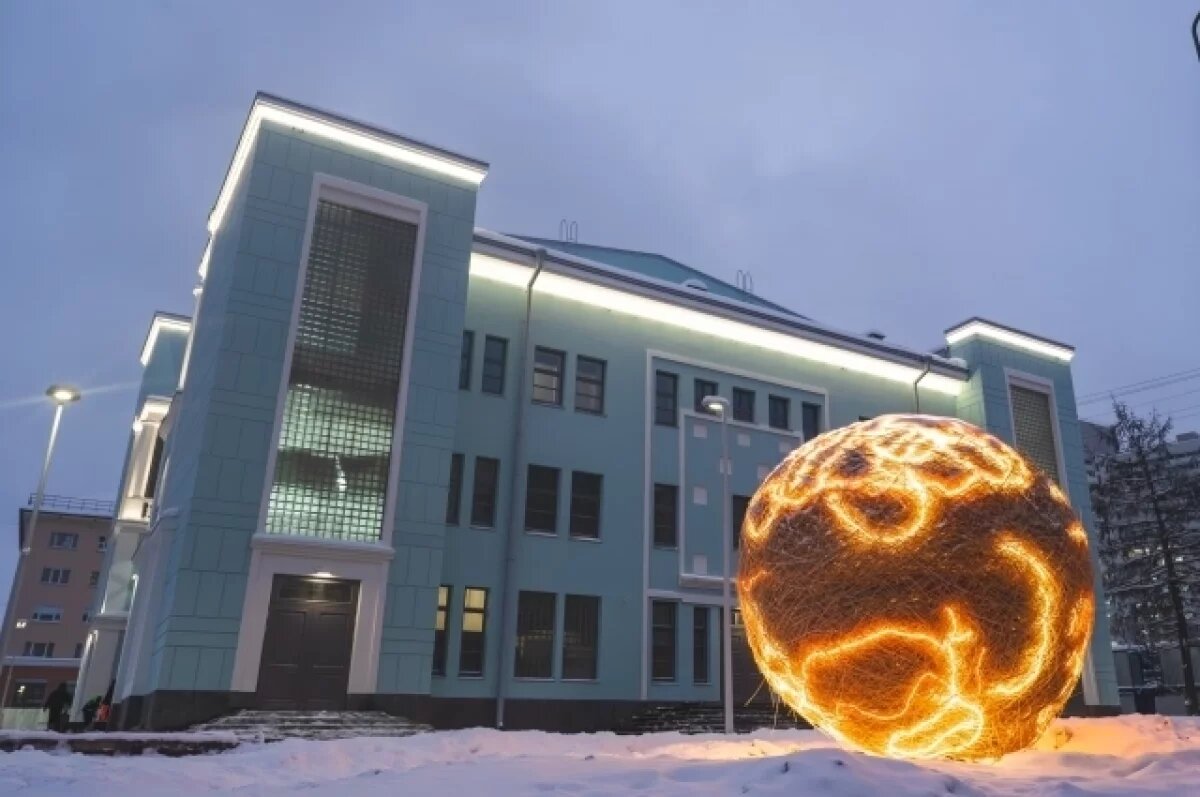    Основные работы по реконструкции мурманской «Родины» завершены