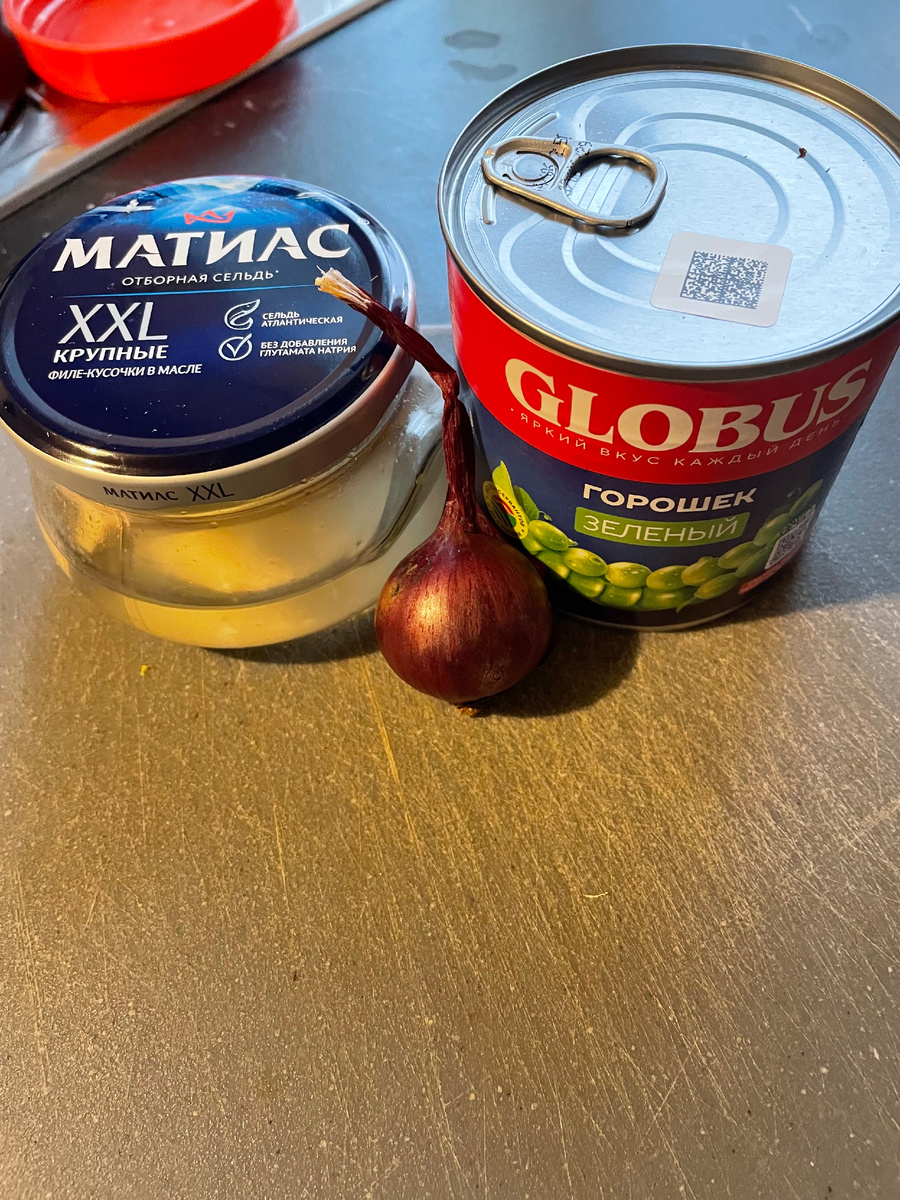 Еще надо подсолнечное масло  в натюрморт поставить. Забыла.