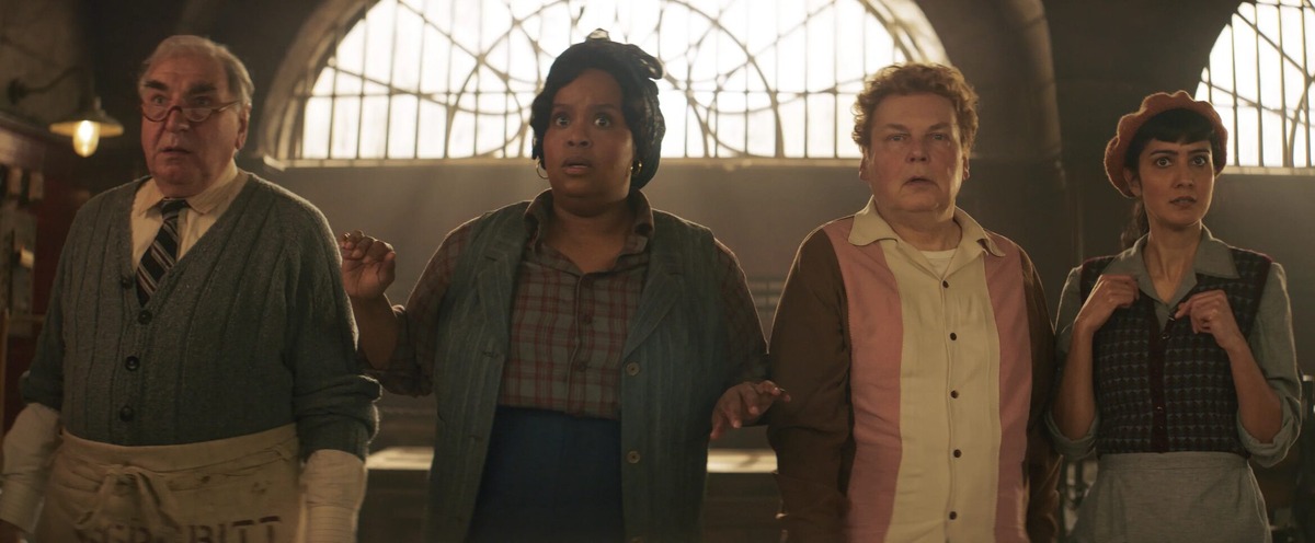 Вы думали он конфеты делал всегда. он стирал, елки-палки...