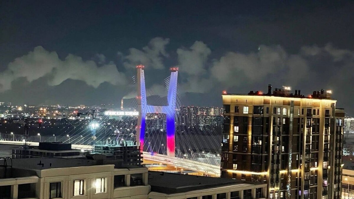    Четвертый мост пока не сумел облегчить жизнь новосибирским водителям   Соцсети