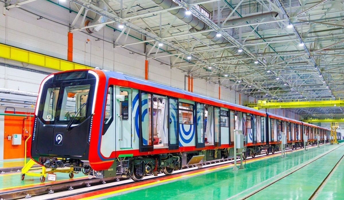    Новый состав "Москва-2026". Источник: mos ru Автор фото: Пресс-служба Мэра и Правительства Москвы