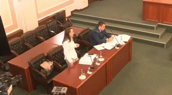    Представитель Ларисы Долиной. Фото: запись трансляции Верховного суда.