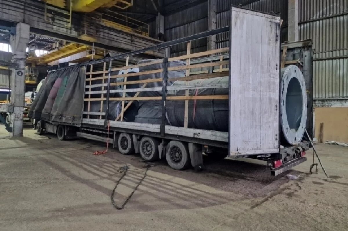    Доставлены первые опоры для канатной дороги через Оку в Нижний Новгород