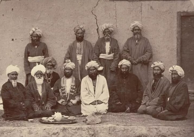 Исламский туалетный этикет: почему мусульмане считают туалетную бумагу негигиеничной