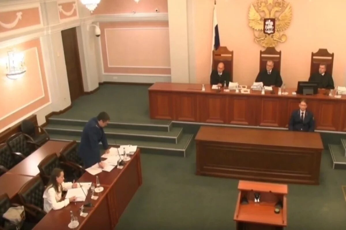    Верховный суд признал право собственности на квартиру Долиной за Лурье