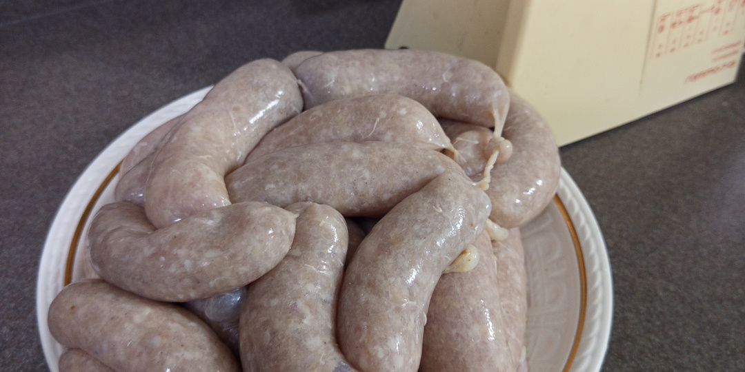 Колбаски домашние, натуральные