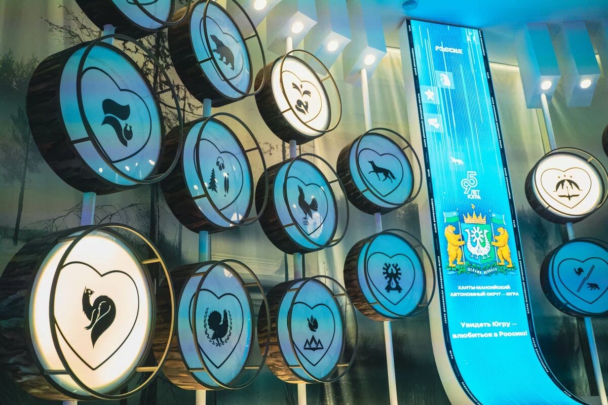    Глава Лангепаса на открытии НЦ «Россия» в Ханты-Мансийске оценил его как грандиозный