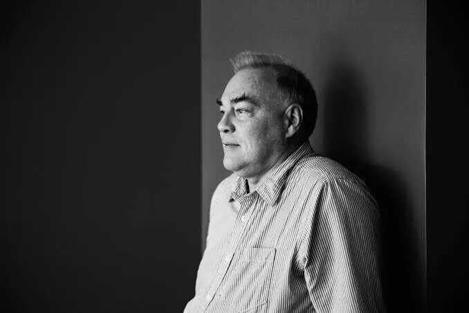 Уоррен Робинетт 