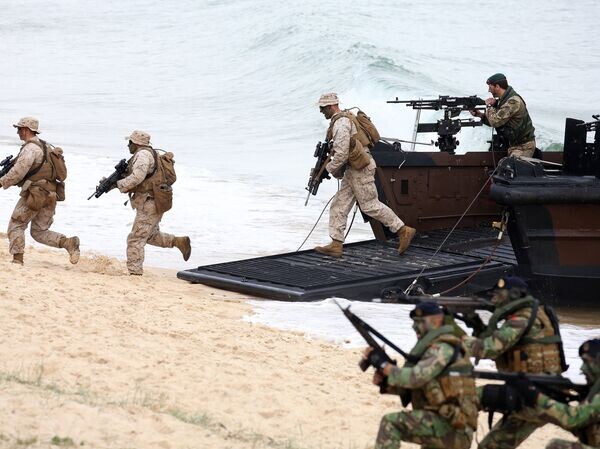    © AP Photo / Steven Governo