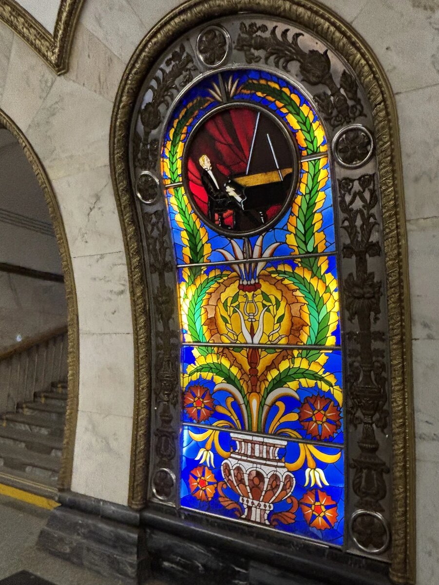 Москва: метро не сразу строилось. Экскурсия. 