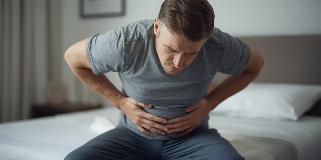 Панкреатит: как понять, что болит именно поджелудочная, и какую диету соблюдать?