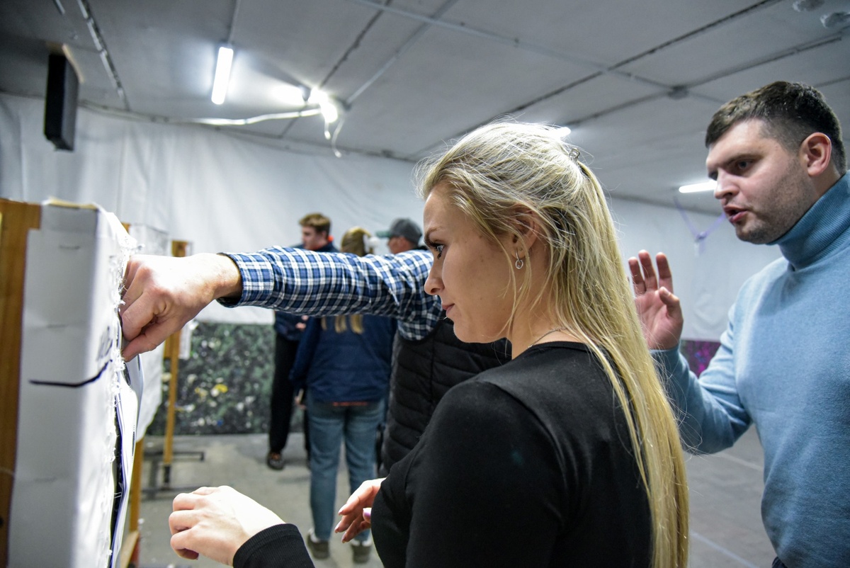 Судьи считают результат Инны Баркаловой (АГРОЭКО)