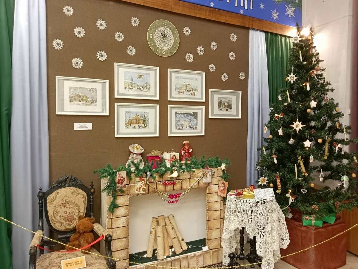 На выставке «Елочные истории» 