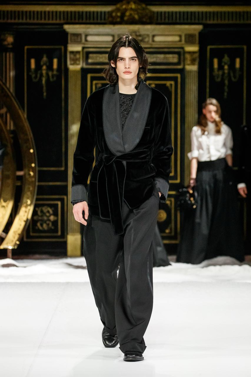    TSUM Fashion Show, ЦУМ показ, Малый театр, Юка Вижгородская, артистка VAIMP