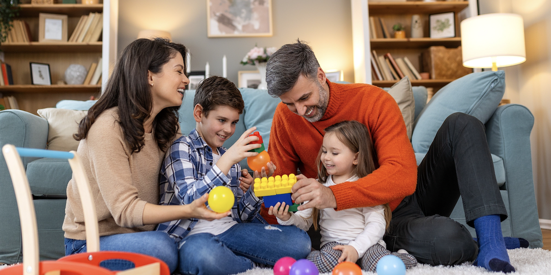 "Рождение второго ребенка: Полный гид по выплатам и пособиям в 2025-2026 году"