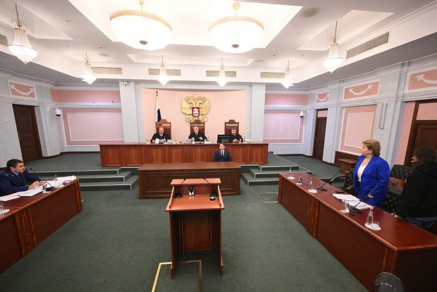 Суд по делу Долиной