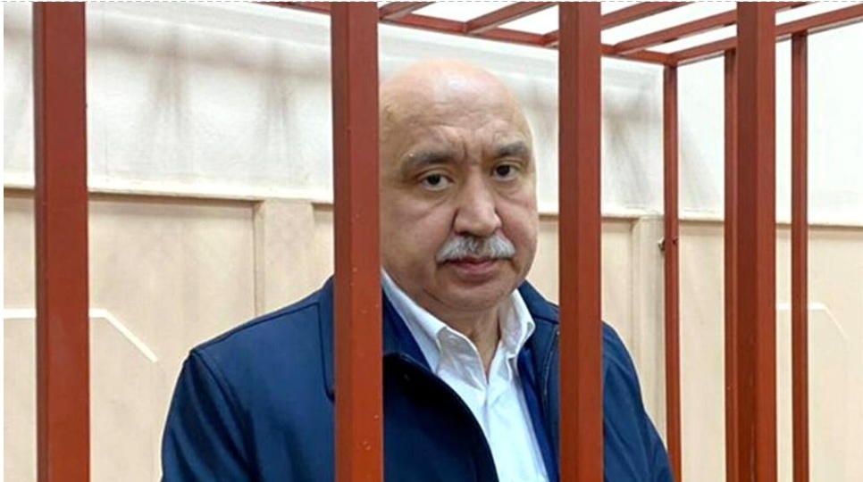 Срок бывшему ректору КФУ Ильшату Гафурову сократили на четыре года