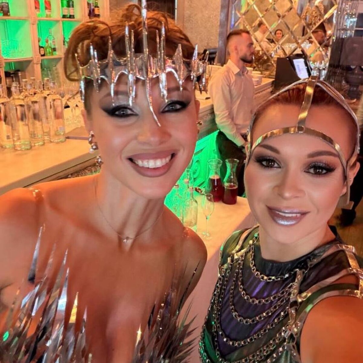    Полина Диброва на вечеринке Соцсети