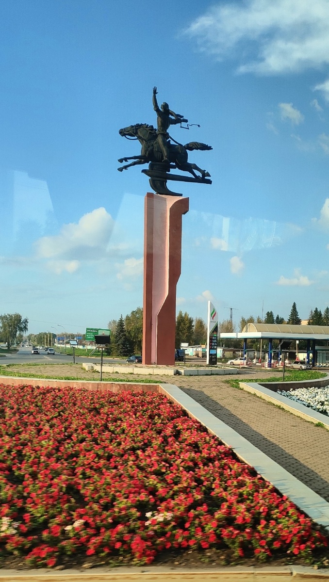 Памятник Салавату Юлаеву