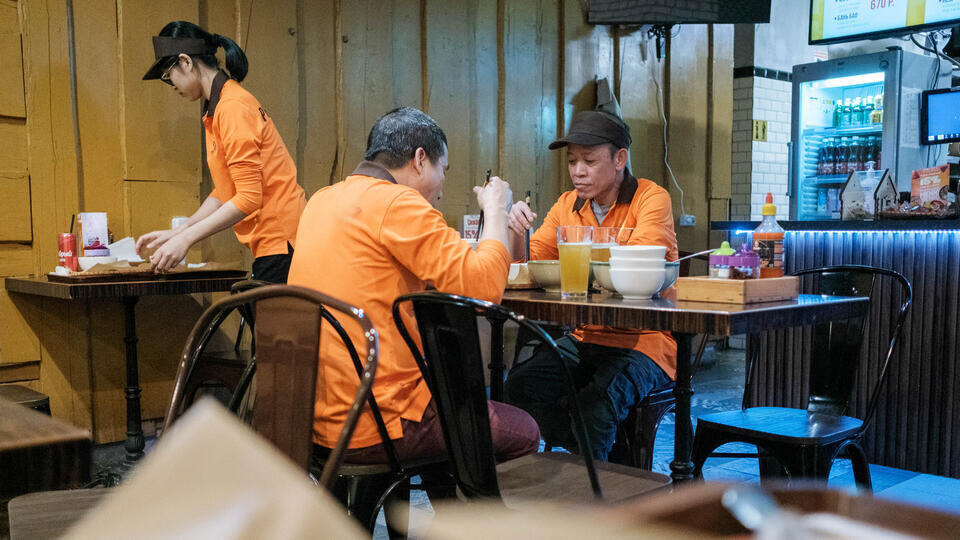     В Москве тестируют приложение для иностранцев, которые приезжают в РФ работать ИЗВЕСТИЯ/Сергей Виноградов