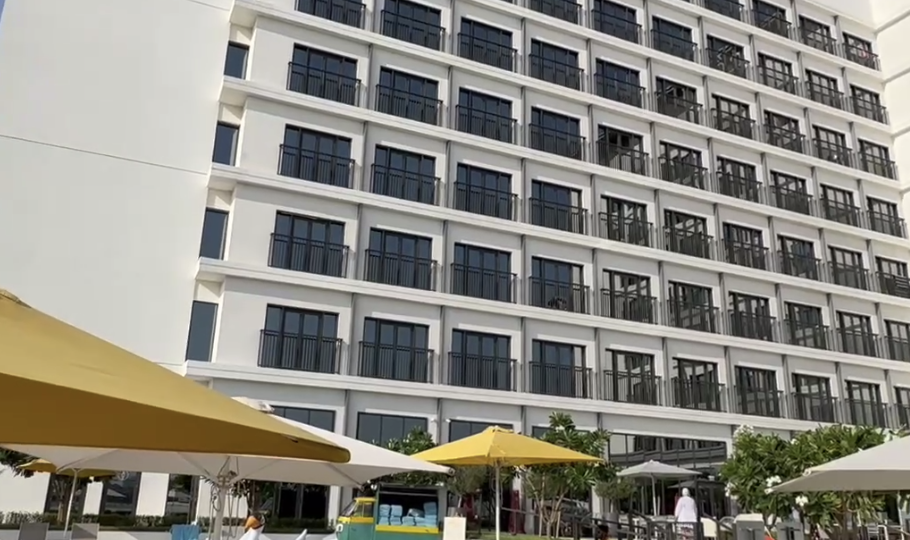 «Приехали в отель, а он и не тянет на свои 5 звезд...»