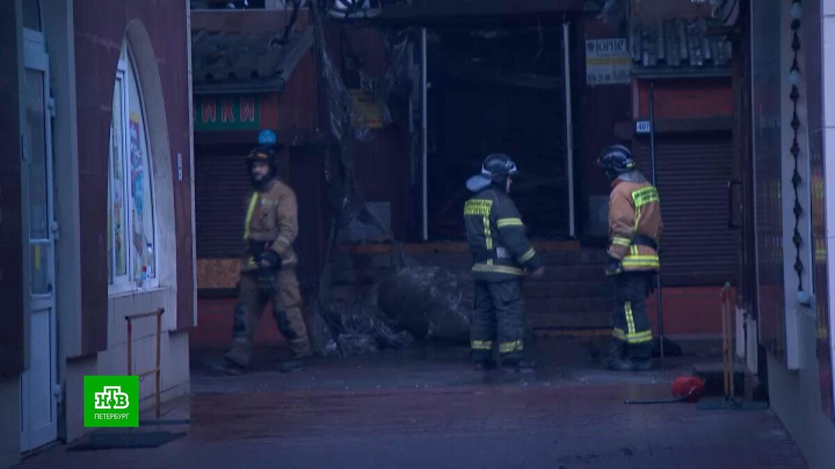    Выгоревший Правобережный рынок не был оборудован системой пожаротушения