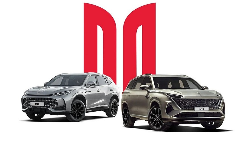    Москвич М70 и Москвич М90