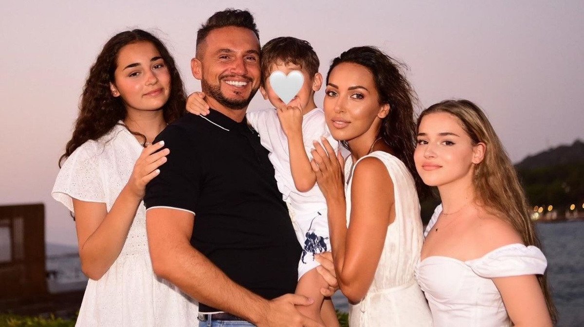 Алсу и Ян Абрамов с детьми